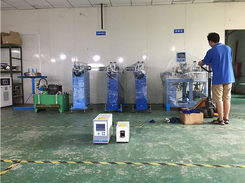 自動化焊接機，直線碰焊成型機